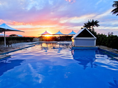 Oaks The Entrance Waterfront Suites - Accommodation Brunswick Heads 0