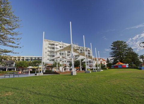 Oaks The Entrance Waterfront Suites - Accommodation Brunswick Heads 22