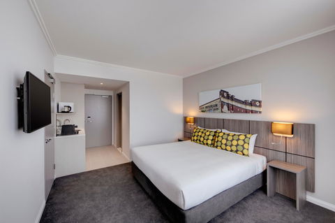 Mercure Sydney Bankstown - Accommodation Brunswick Heads 18