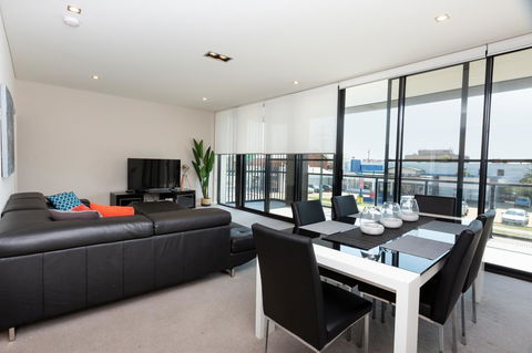 Brand New Executive Apartment - Accommodation Brunswick Heads 3