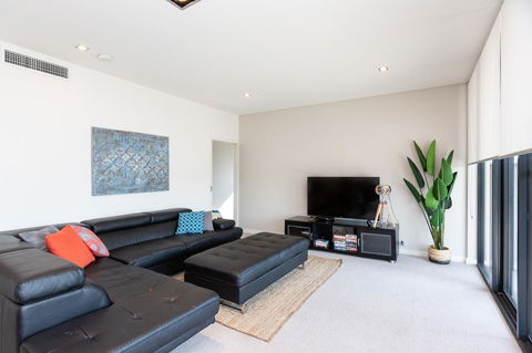 Brand New Executive Apartment - Accommodation Brunswick Heads 22