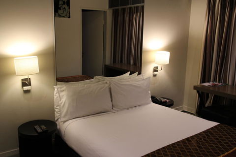 Kirketon Hotel Sydney - Accommodation Brunswick Heads 9