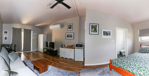 Pound Creek Gallery - Accommodation Brunswick Heads 0