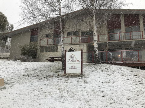 Yuki Inn Jindabyne - Accommodation Brunswick Heads 0