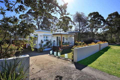 Jervis Bay Beach Shack I Pet Friendly - Accommodation Brunswick Heads 15
