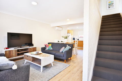 Abode @ Culburra - Pet Friendly - 4 Mins To Beach - Accommodation Brunswick Heads 7