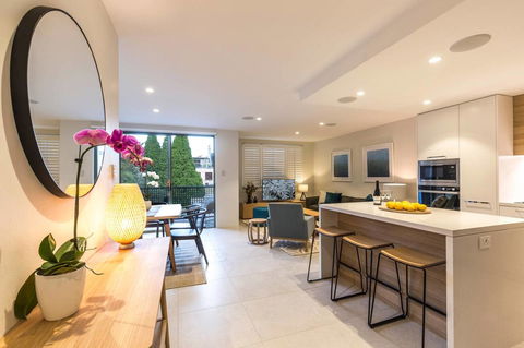 Nobbs Â· Executive 2 Storey Sydney Apartment With Pool - Accommodation Brunswick Heads 4