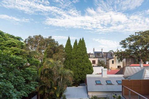 Nobbs Â· Executive 2 Storey Sydney Apartment With Pool - Accommodation Brunswick Heads 17