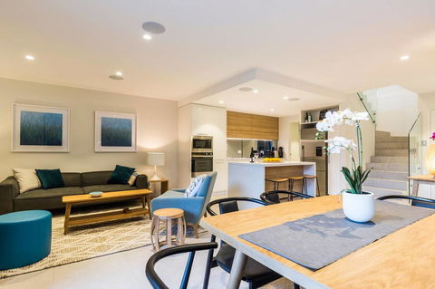Nobbs Â· Executive 2 Storey Sydney Apartment With Pool - Accommodation Brunswick Heads 1