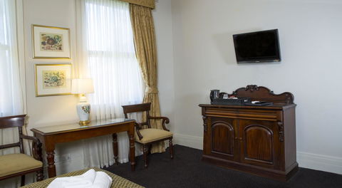 Royal Exhibition Hotel - Accommodation Brunswick Heads 29