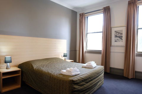 Royal Exhibition Hotel - Accommodation Brunswick Heads 15