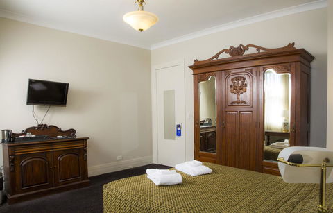 Royal Exhibition Hotel - Accommodation Brunswick Heads 32