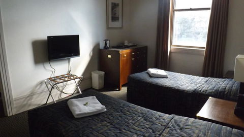 Royal Exhibition Hotel - Accommodation Brunswick Heads 41