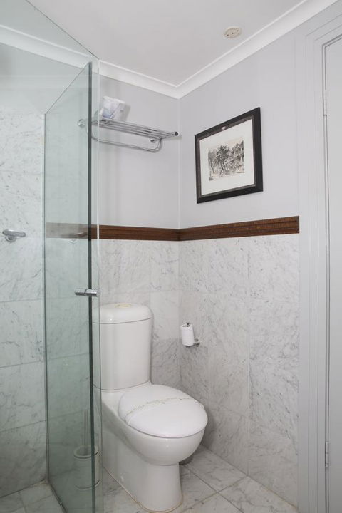 Royal Exhibition Hotel - Accommodation Brunswick Heads 36