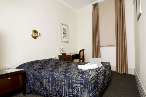 Royal Exhibition Hotel - Accommodation Brunswick Heads 23