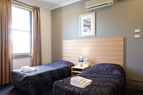 Royal Exhibition Hotel - Accommodation Brunswick Heads 16