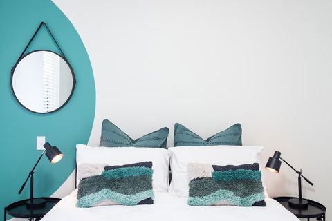 Large Light Luxe 3BDR 2BA Free Parking - Walk To Sydney Uni And RPA - Accommodation Brunswick Heads 9