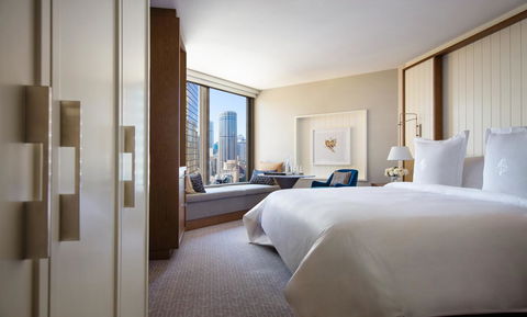 Four Seasons Hotel Sydney - Accommodation Brunswick Heads 9