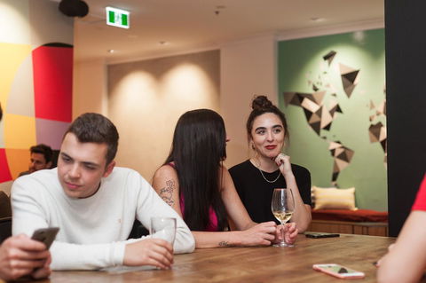Mad Monkey Hostel Coogee Beach - Accommodation Brunswick Heads 22