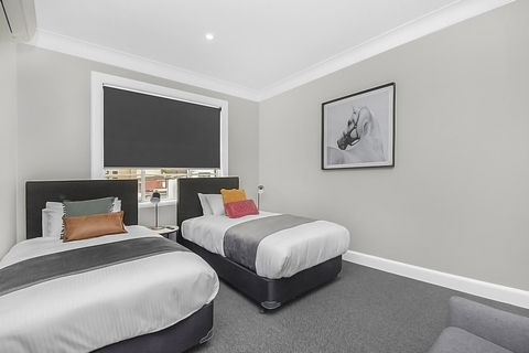 Horse And Jockey Hotel Homebush - Accommodation Brunswick Heads 4