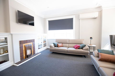 Horse And Jockey Hotel Homebush - Accommodation Brunswick Heads 15