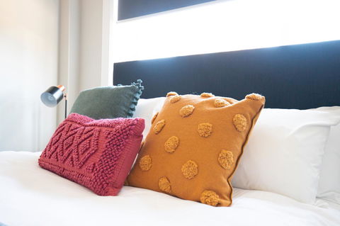 Horse And Jockey Hotel Homebush - Accommodation Brunswick Heads 6