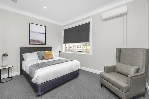 Horse And Jockey Hotel Homebush - Accommodation Brunswick Heads 18