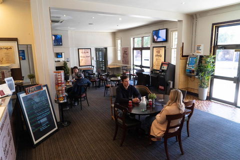 Horse And Jockey Hotel Homebush - Accommodation Brunswick Heads 27