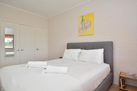JE Guesthouse, Central To All The Hunter Valley Has To Offer - Accommodation Brunswick Heads 24