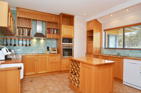 JE Guesthouse, Central To All The Hunter Valley Has To Offer - Accommodation Brunswick Heads 12