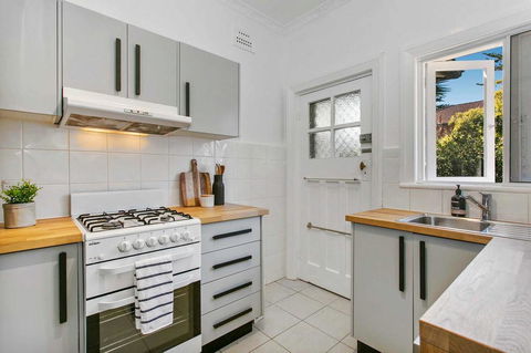 Seaspray - Manly Beach Apartment Close To The Sand - Accommodation Brunswick Heads 4