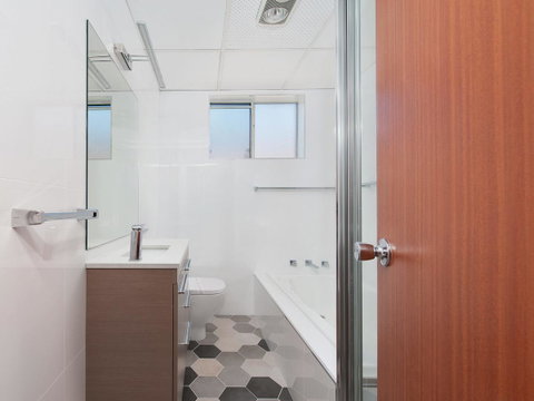 Victoria Parade, Kiah, Unit 10, 53 - Accommodation Brunswick Heads 11