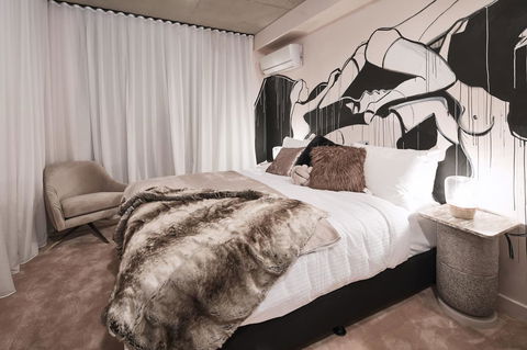 The Collectionist Newtown - Accommodation Brunswick Heads 9