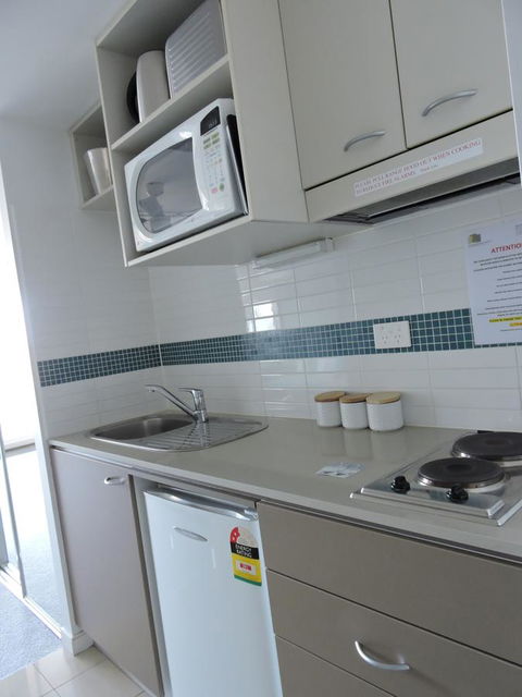 BASE Holidays - Ettalong Beach Premium Apartments - Accommodation Brunswick Heads 21