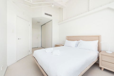 Waterfront Apartment On Sydney Harbour - Accommodation Brunswick Heads 10