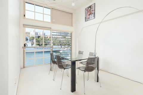 Waterfront Apartment On Sydney Harbour - Accommodation Brunswick Heads 2