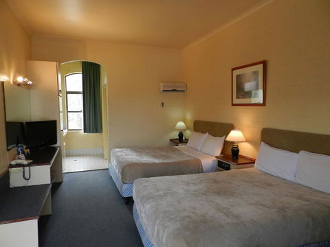 Prince Of Wales Hotel - Accommodation Brunswick Heads 3
