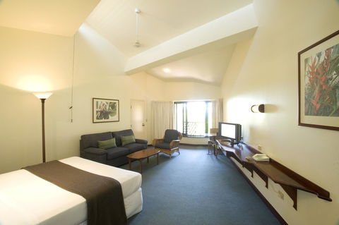 Beach Hotel Resort - Accommodation Brunswick Heads 24