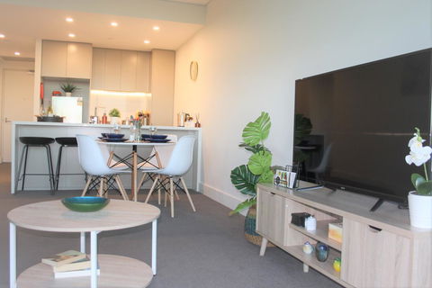 Stunning Views Sydney Olympic Park - Accommodation Brunswick Heads 4