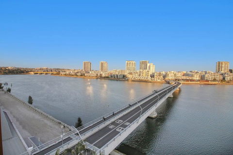 Brand New 3 Bedrooms Apt With Waterfront View - Accommodation Brunswick Heads 8