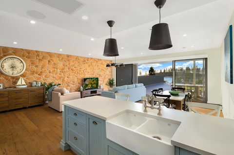 Belle Vue- Penthouse At Black Beach - Accommodation Brunswick Heads 4