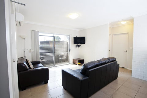 Bluegum Apartments Newcastle - Accommodation Brunswick Heads 6