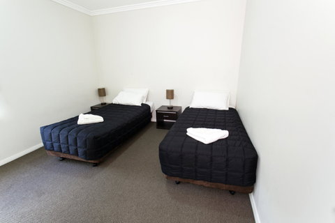 Bluegum Apartments Newcastle - Accommodation Brunswick Heads 11
