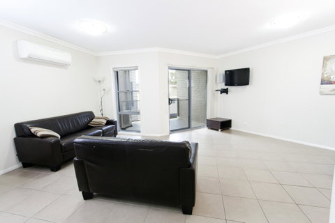 Bluegum Apartments Newcastle - Accommodation Brunswick Heads 8