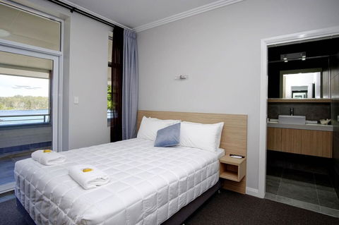 Lakes And Ocean Hotel Forster - Accommodation Brunswick Heads 25