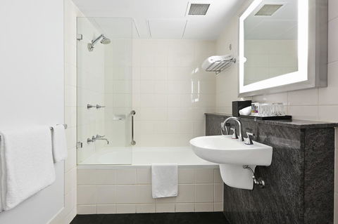 Mercure Sydney - Accommodation Brunswick Heads 20