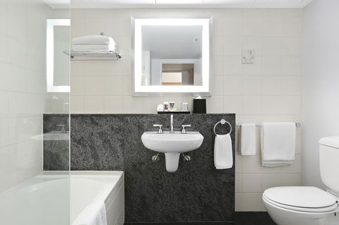 Mercure Sydney - Accommodation Brunswick Heads 28