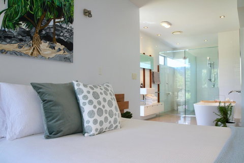 Casuarina Beachfront House - Hostie Properties - Accommodation Brunswick Heads 9