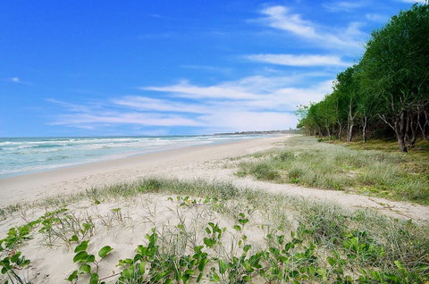 Casuarina Beachfront House - Hostie Properties - Accommodation Brunswick Heads 2