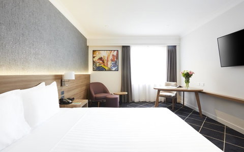 Furama Darling Harbour - Accommodation Brunswick Heads 7
